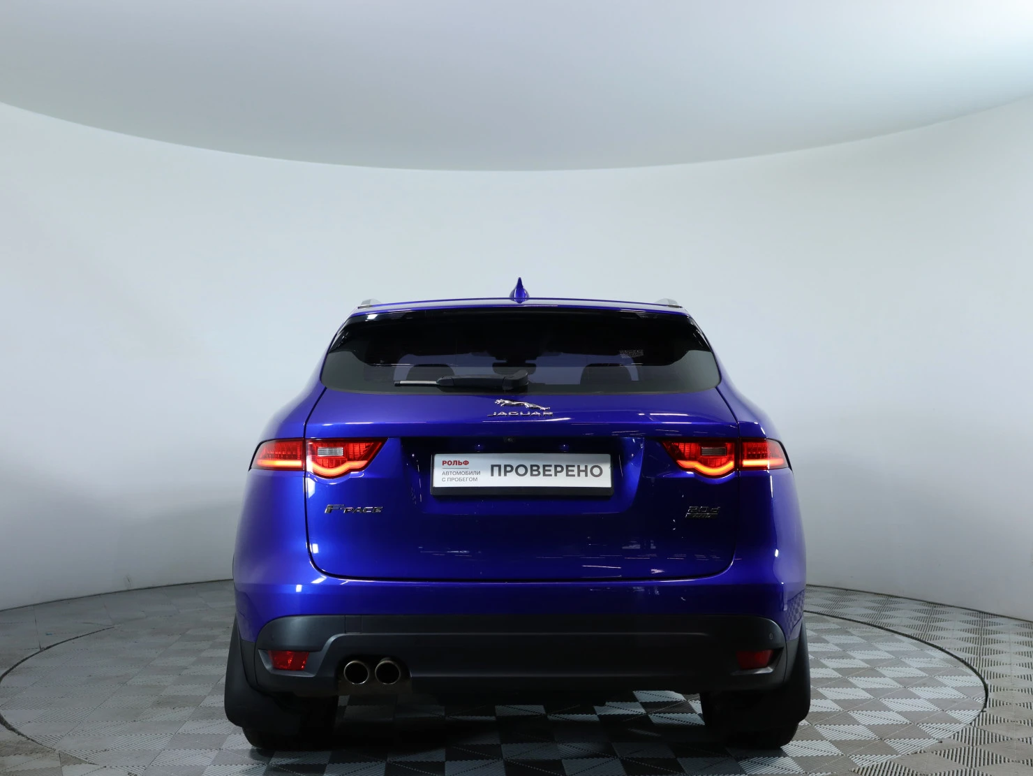 Jaguar F-PACE, 2018