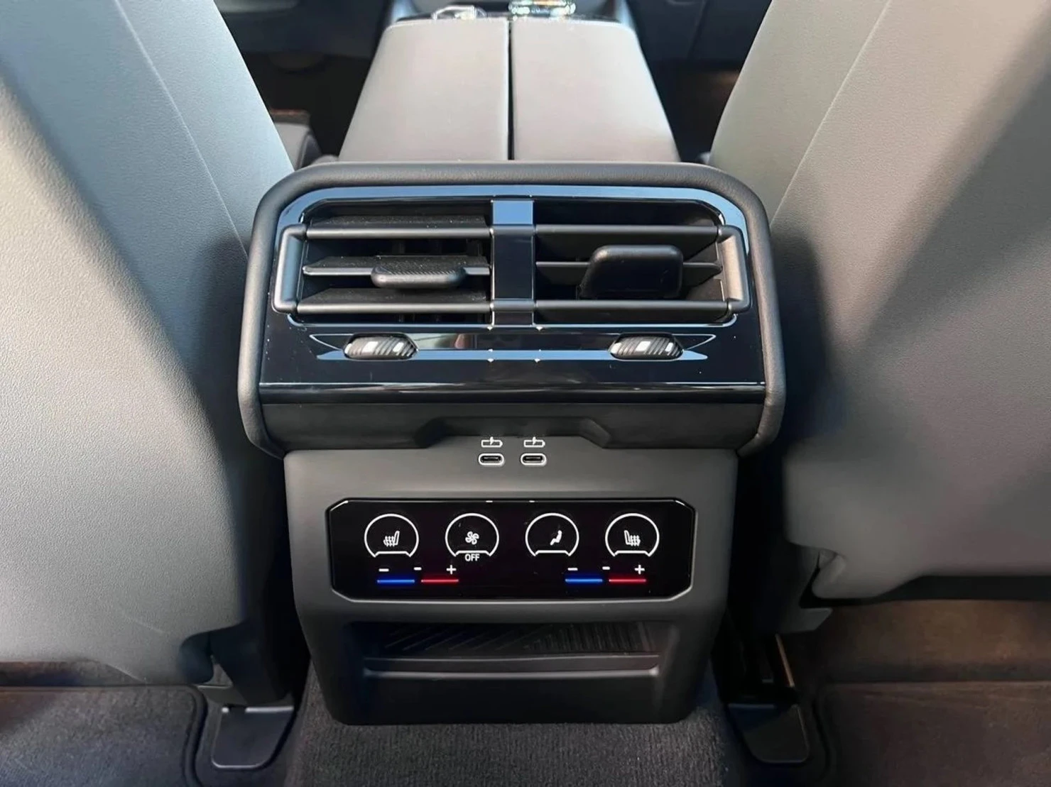 BMW 5 серии, 2025