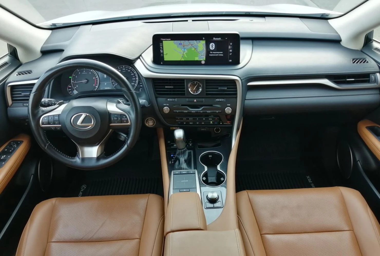 Lexus RX, 2021