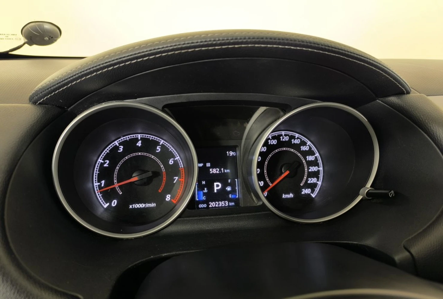 Mitsubishi OUTLANDER, 2011