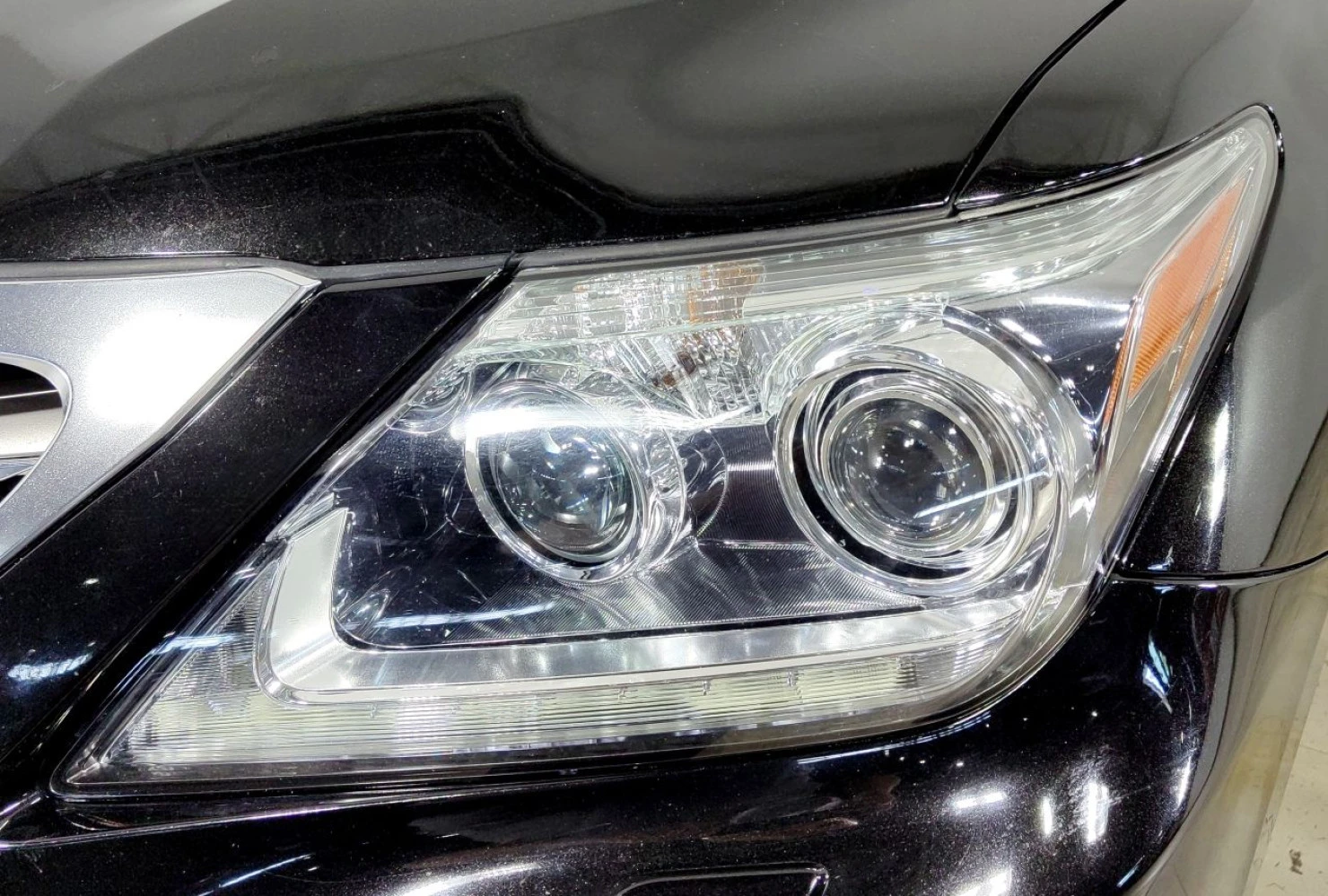 Lexus LX, 2013