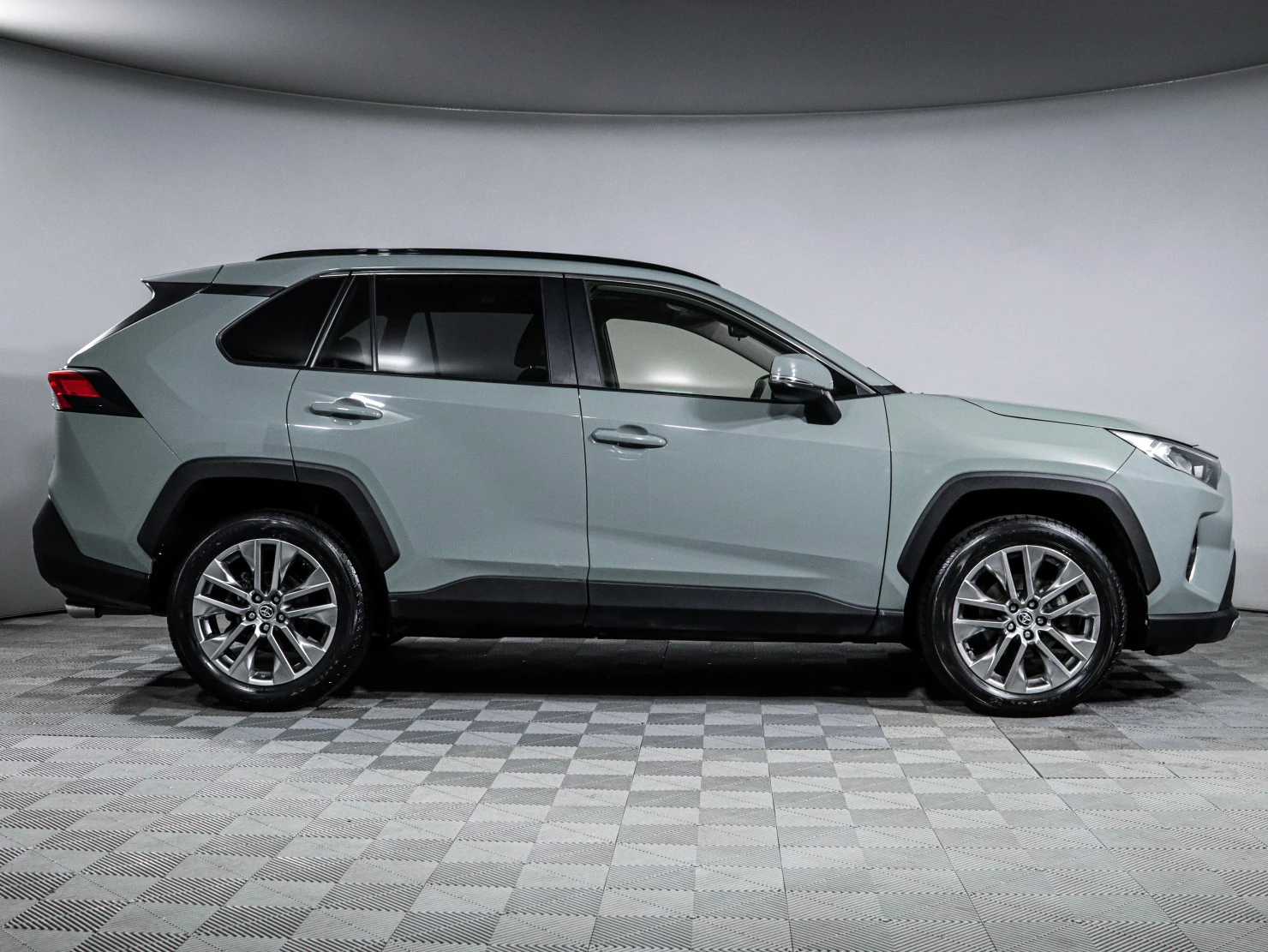 Toyota RAV4, 2020