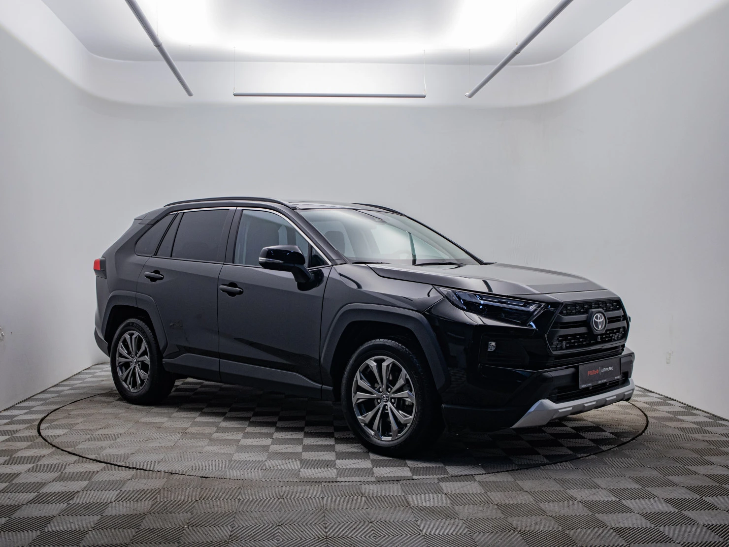 Toyota RAV4, 2023