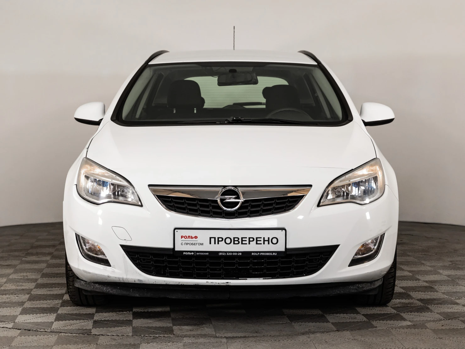 Opel Astra, 2012