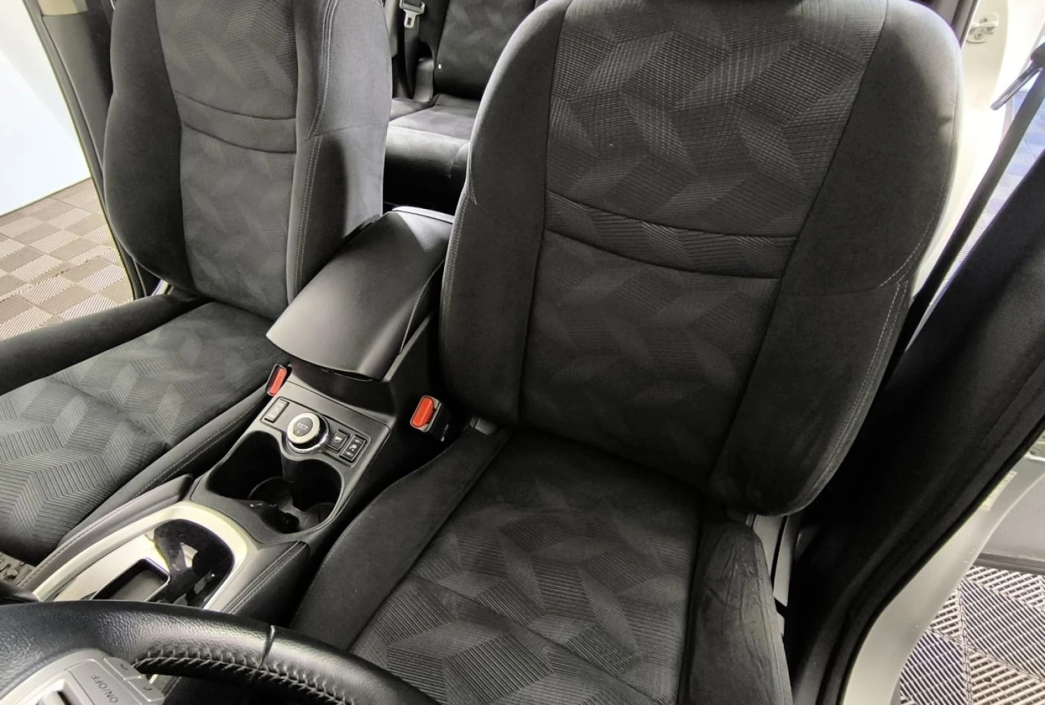 Nissan X-Trail, 2015