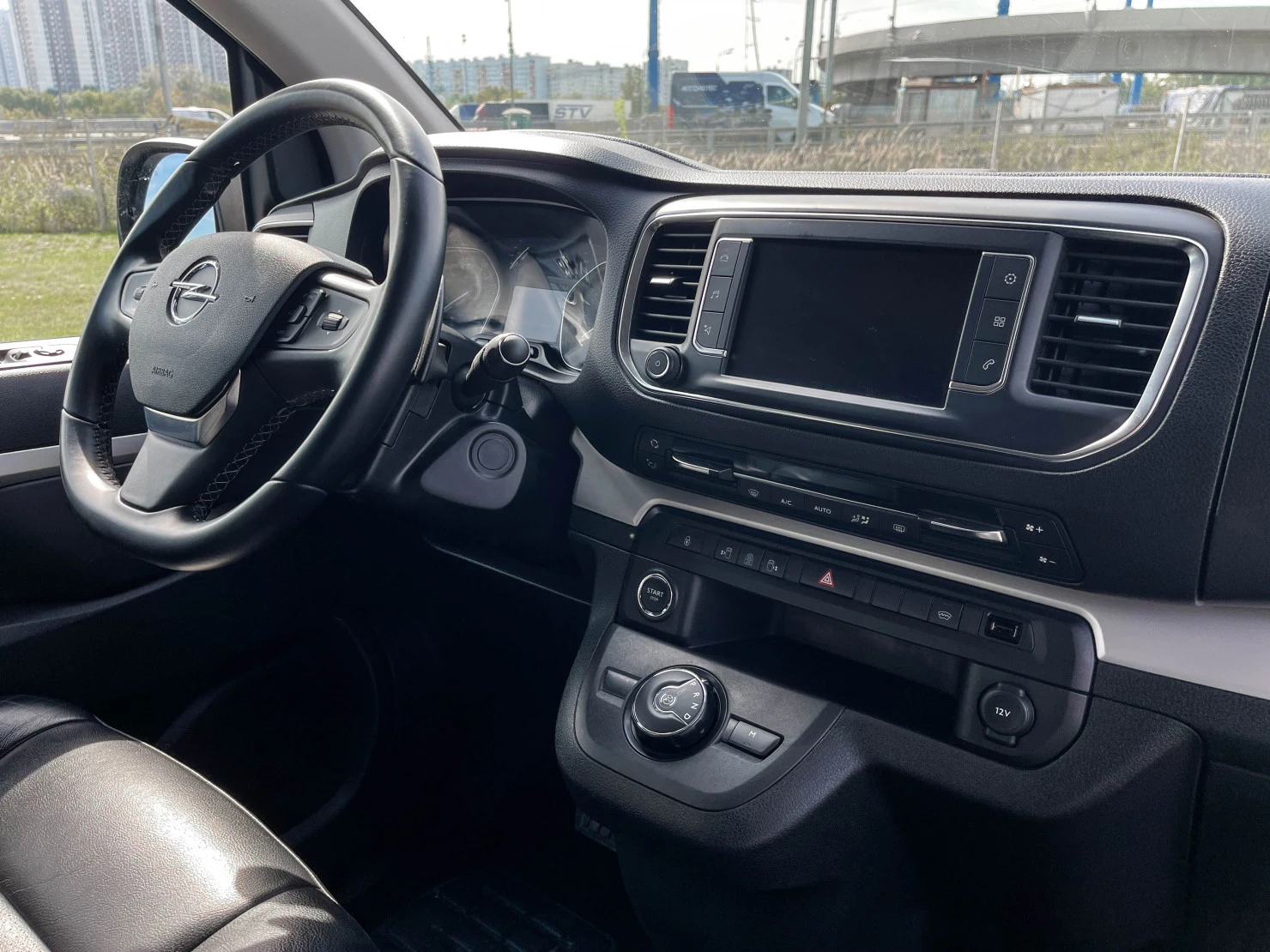 Opel Zafira Life, 2020