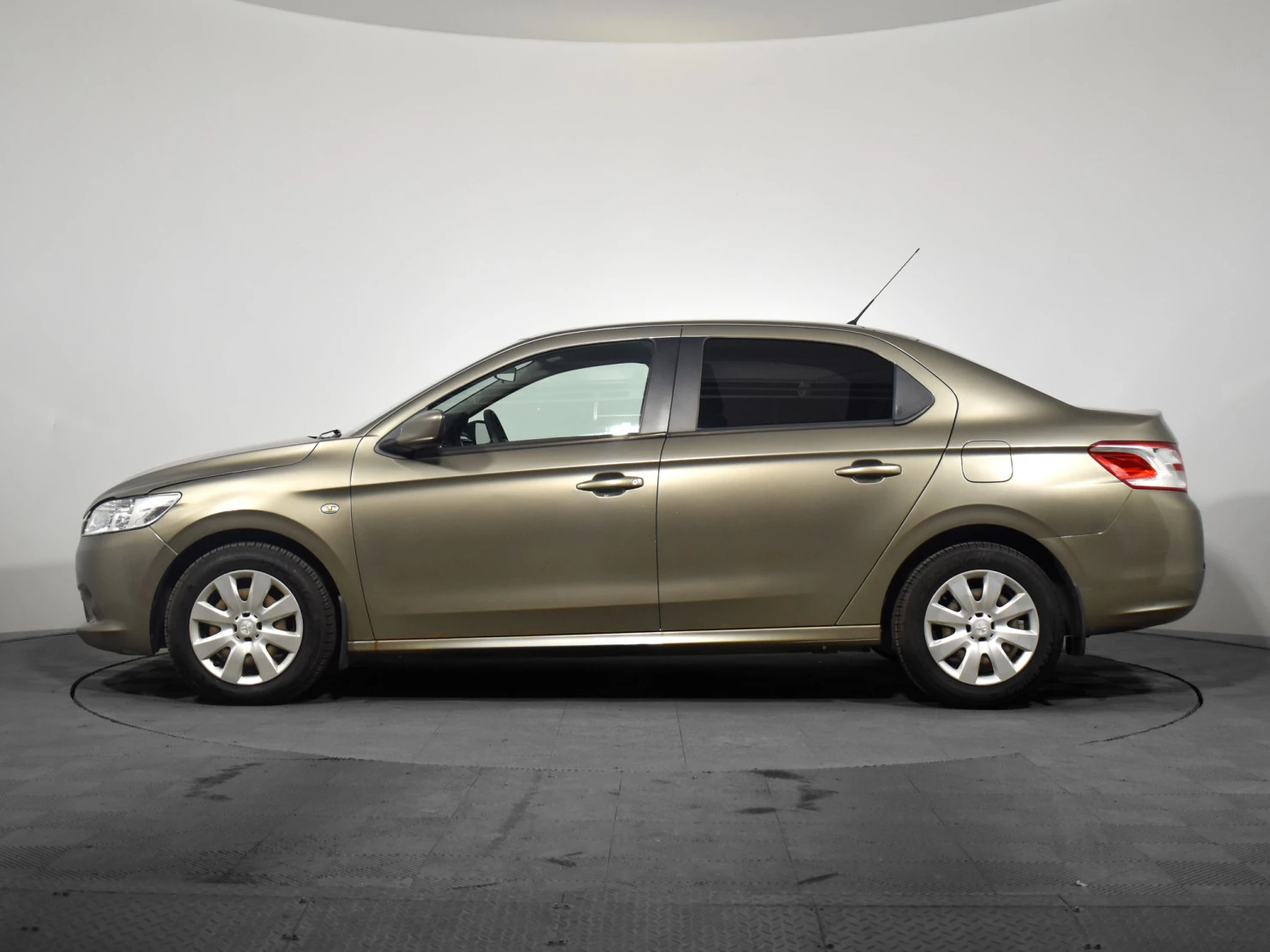 Peugeot 301, 2013