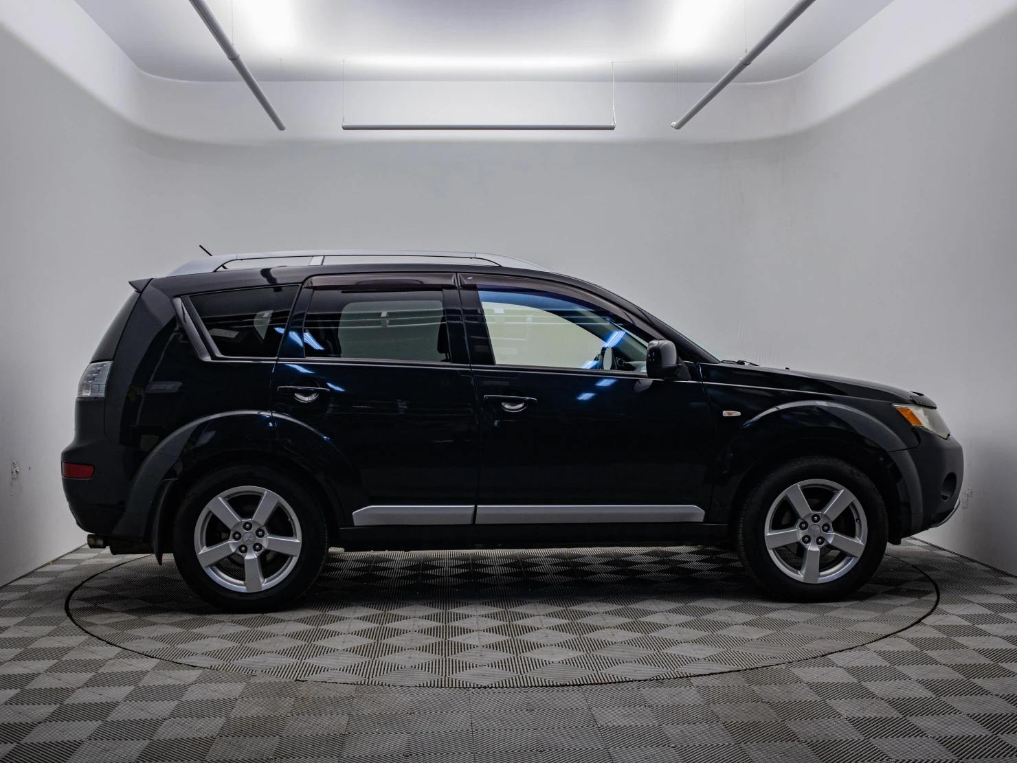 Mitsubishi OUTLANDER, 2008