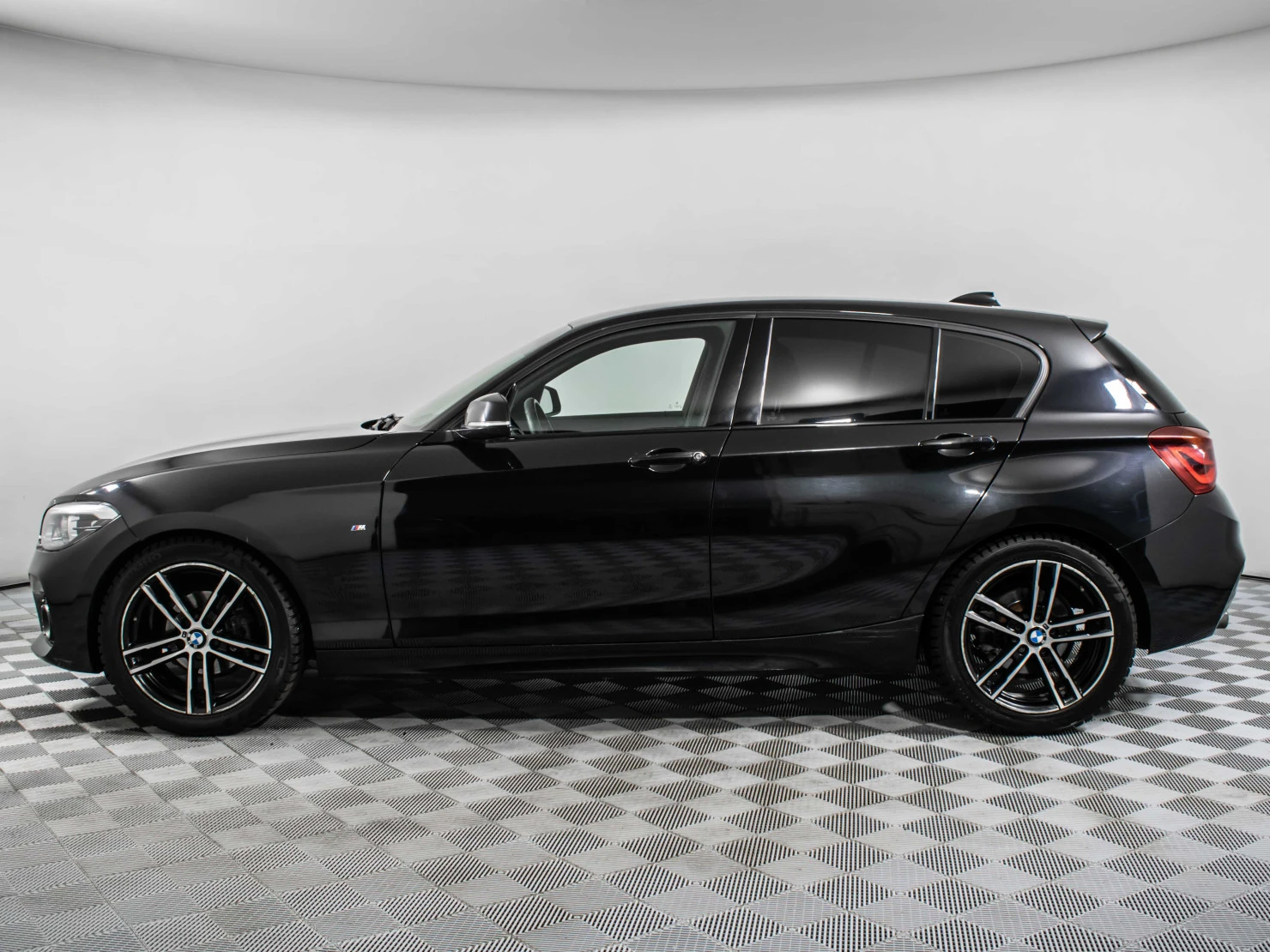 BMW 1 серии, 2018