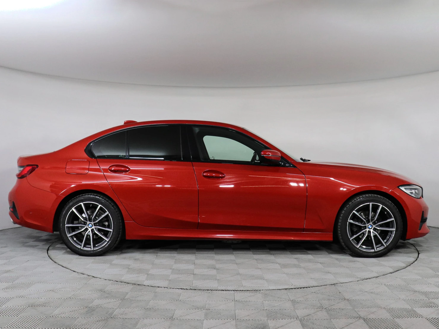 BMW 3 серии, 2021