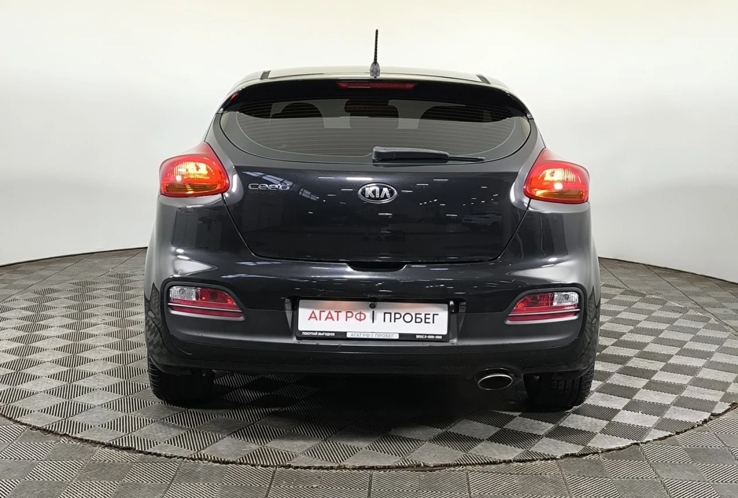 Kia Ceed, 2013