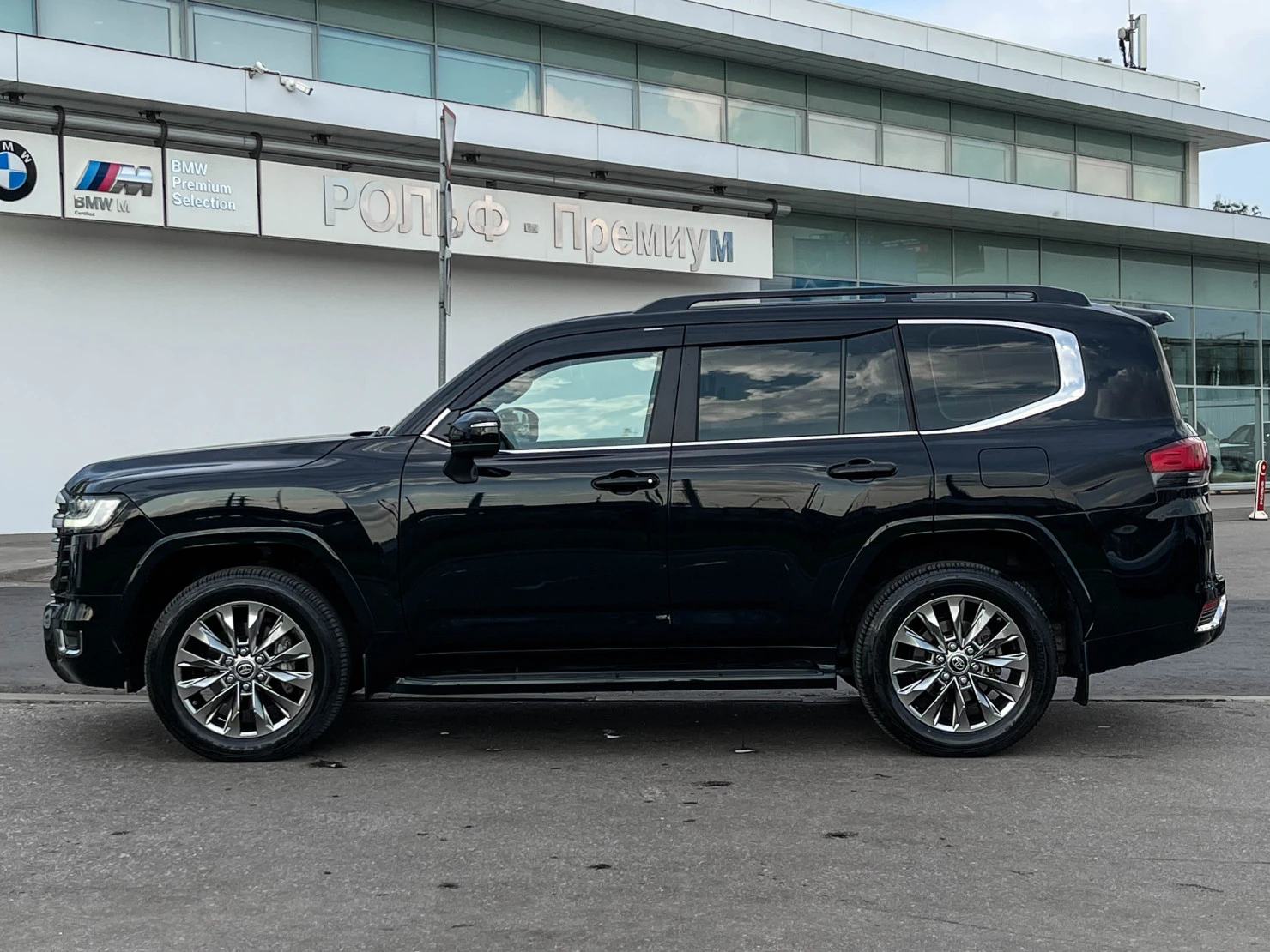Toyota Land Cruiser, 2024