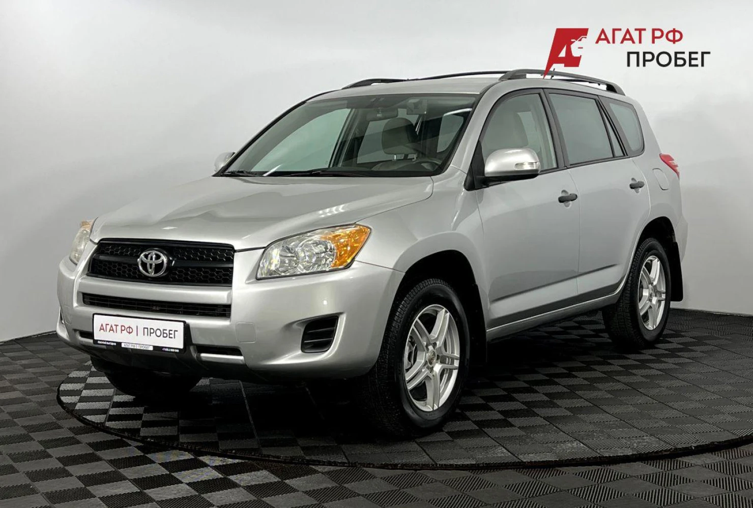 Toyota RAV4, 2011