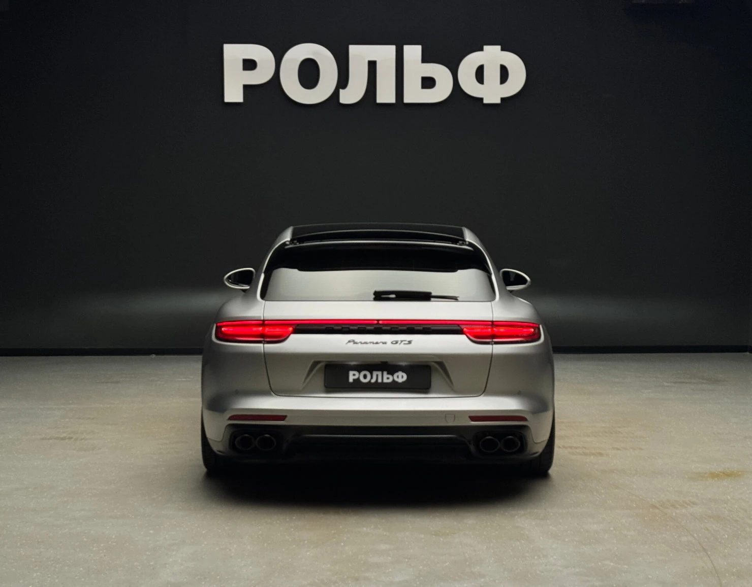 Porsche Panamera, 2019
