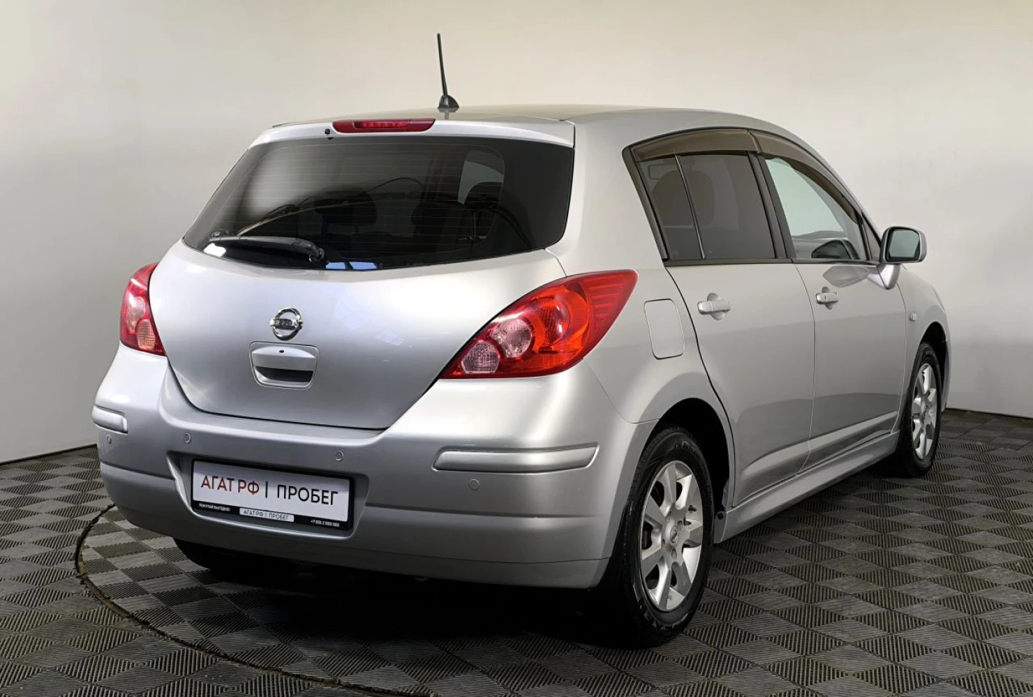 Nissan Tiida, 2010