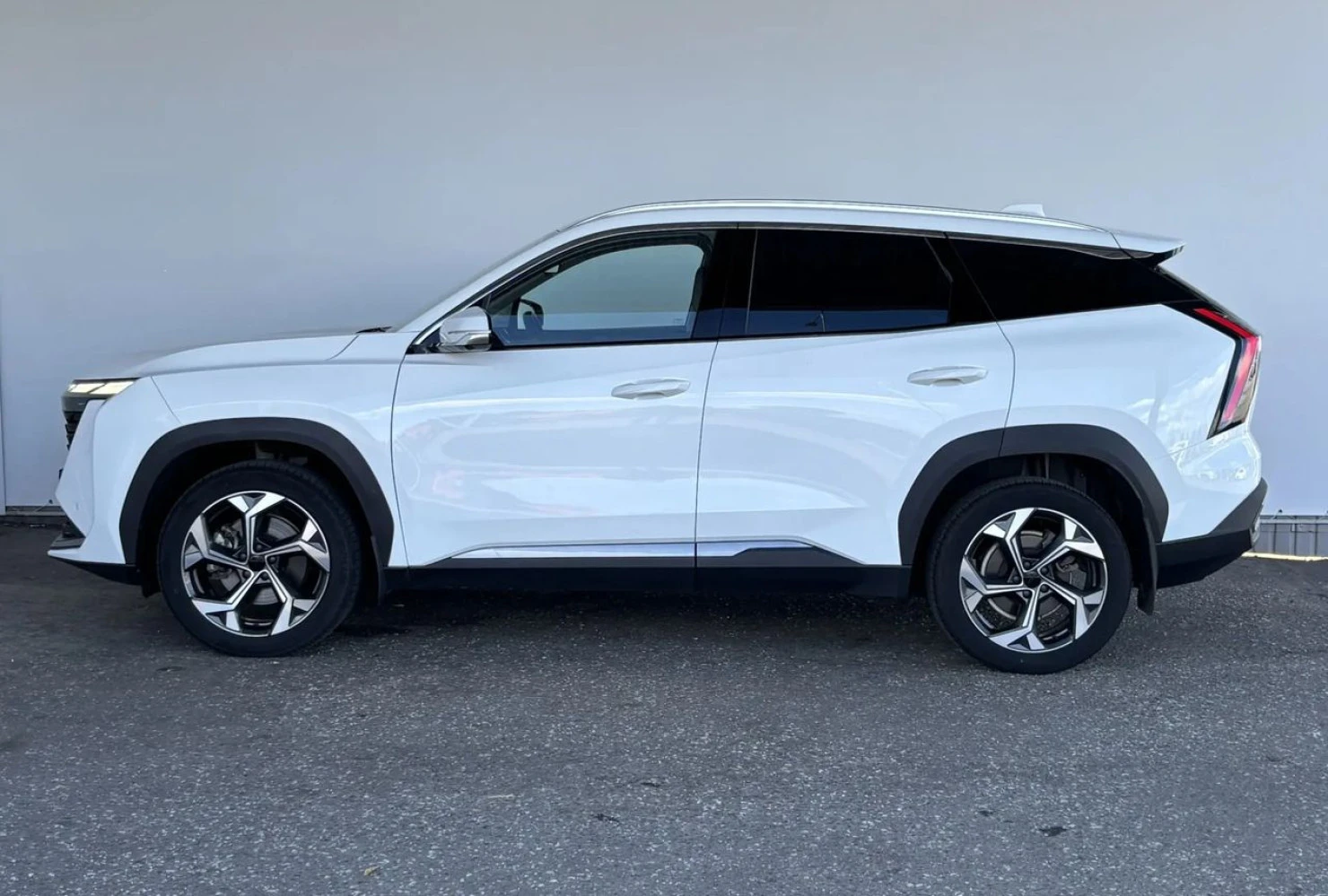 Geely Atlas, 2023