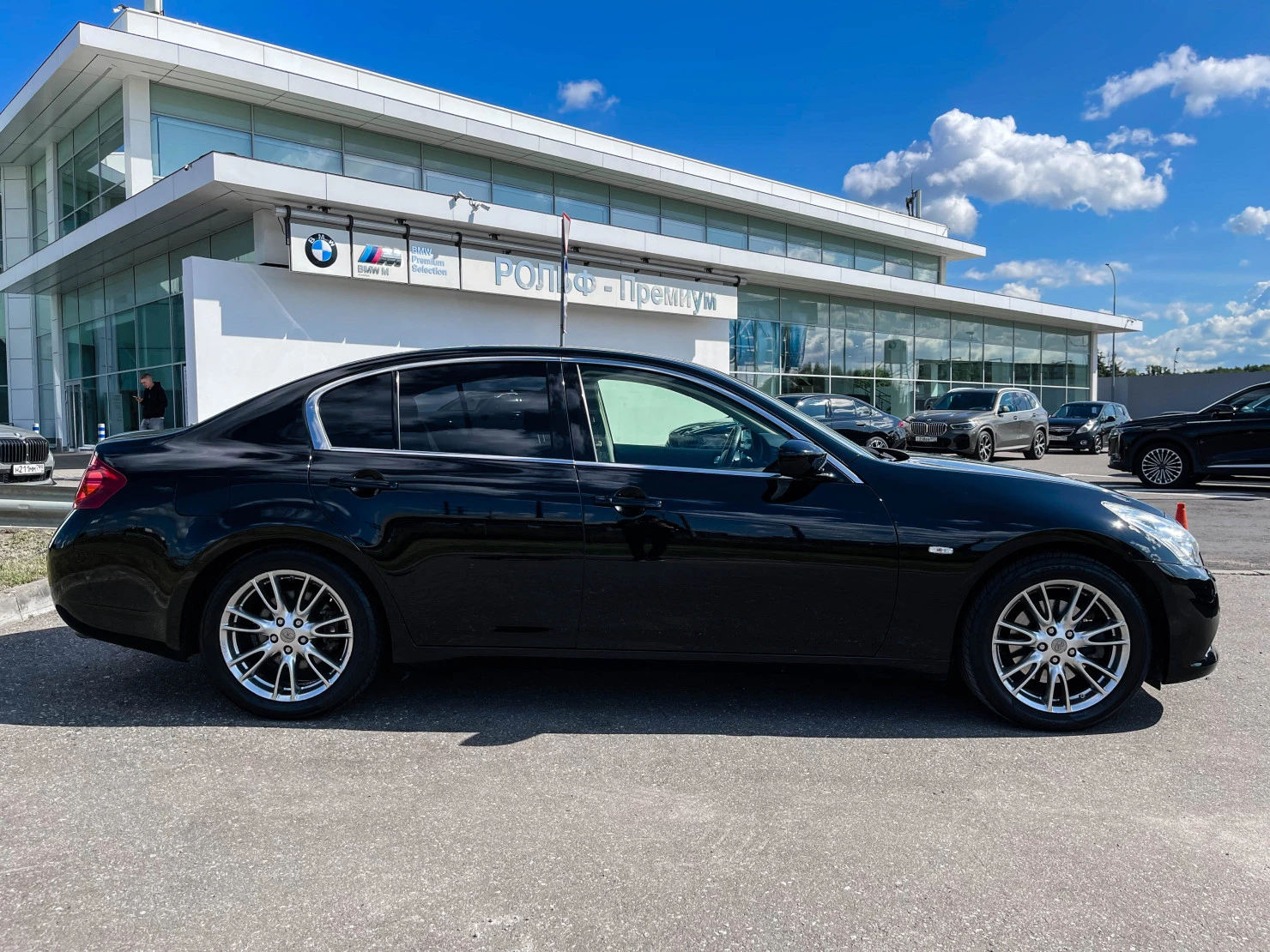 Infiniti G, 2013