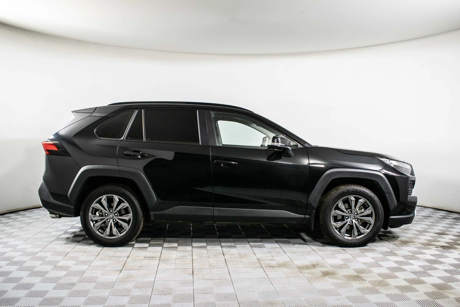 Toyota RAV4, 2025