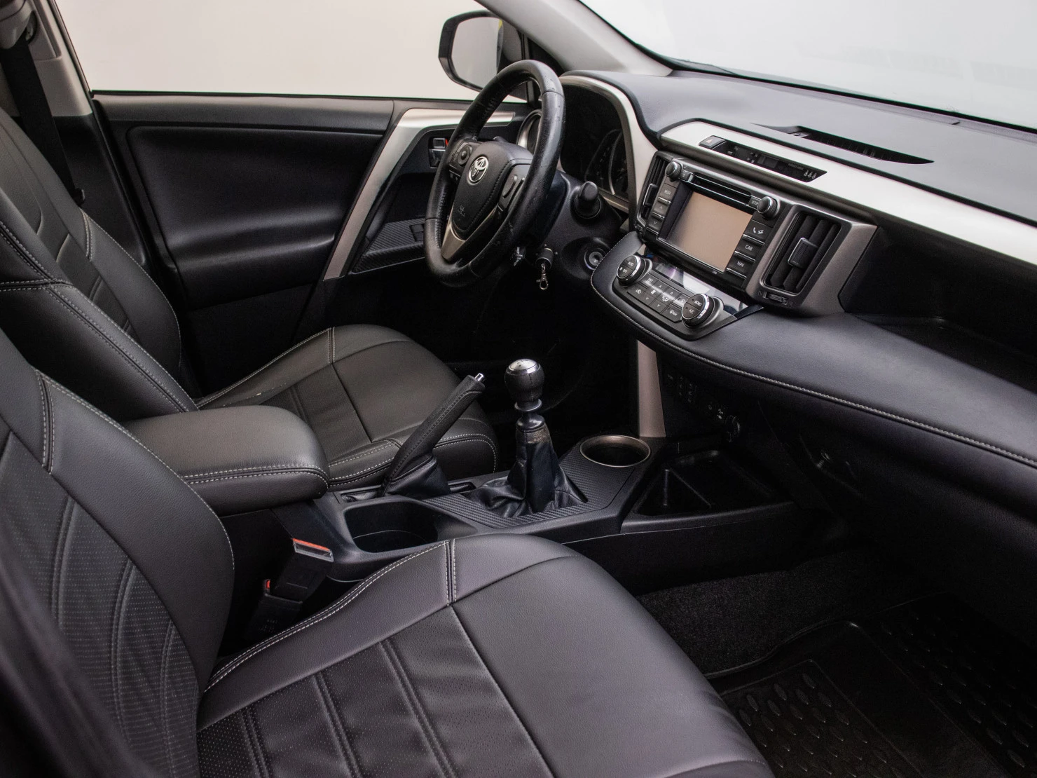 Toyota RAV4, 2013