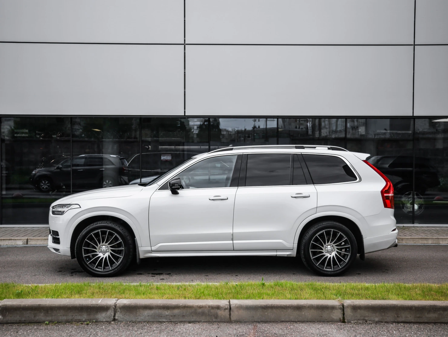 Volvo XC90, 2019