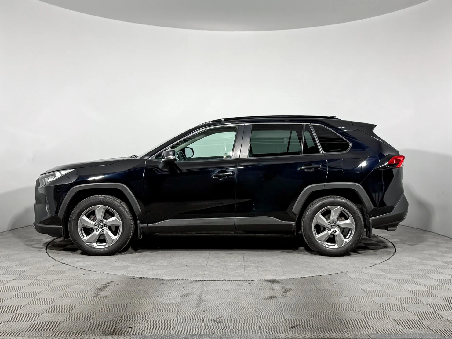 Toyota RAV4, 2021