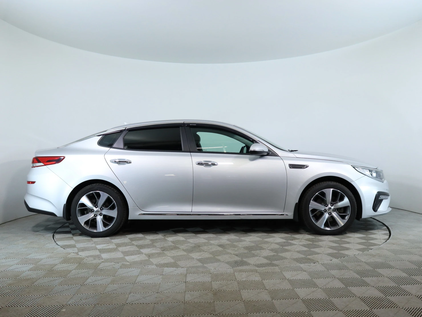 Kia Optima, 2019