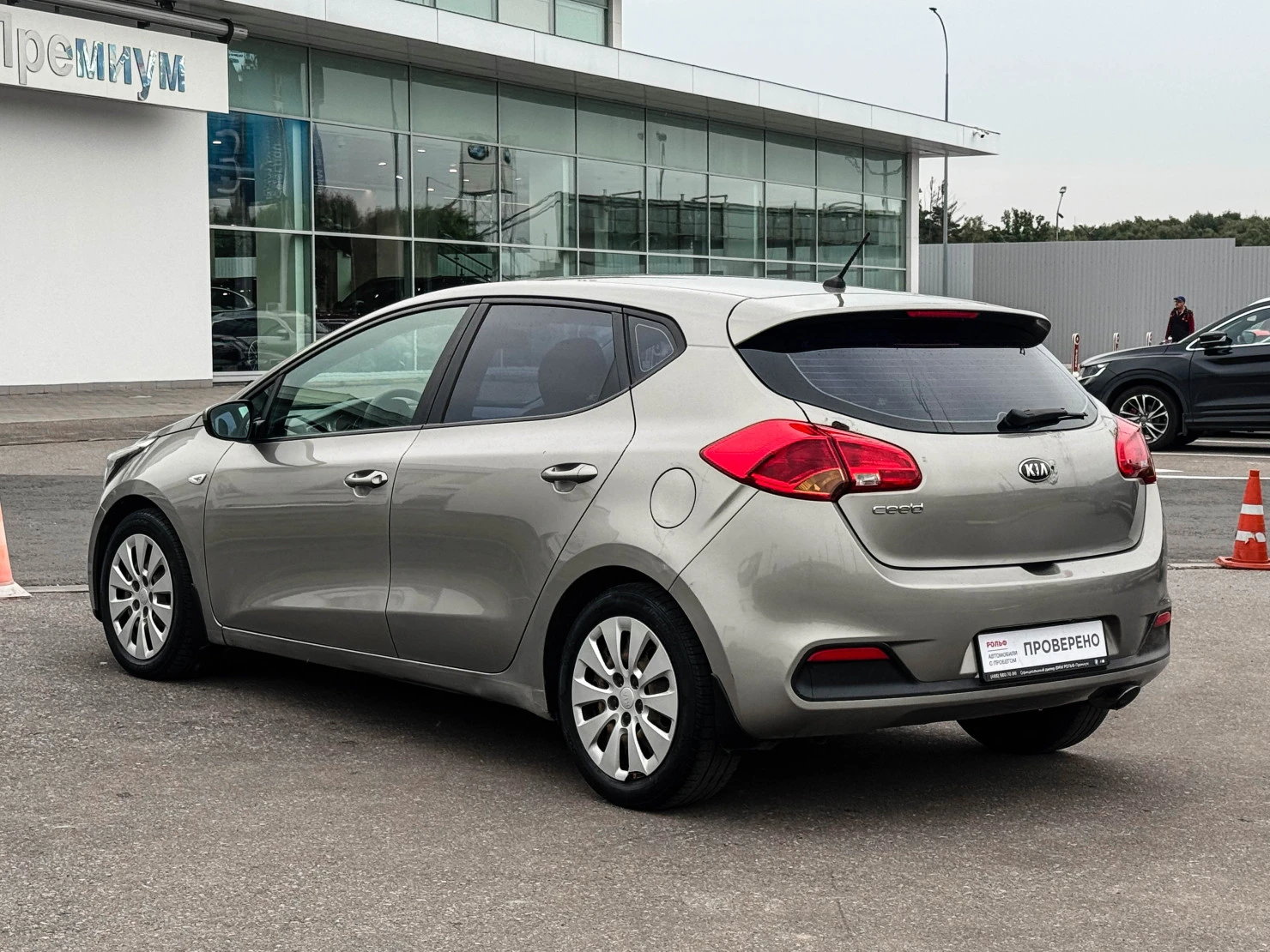 Kia Ceed, 2013