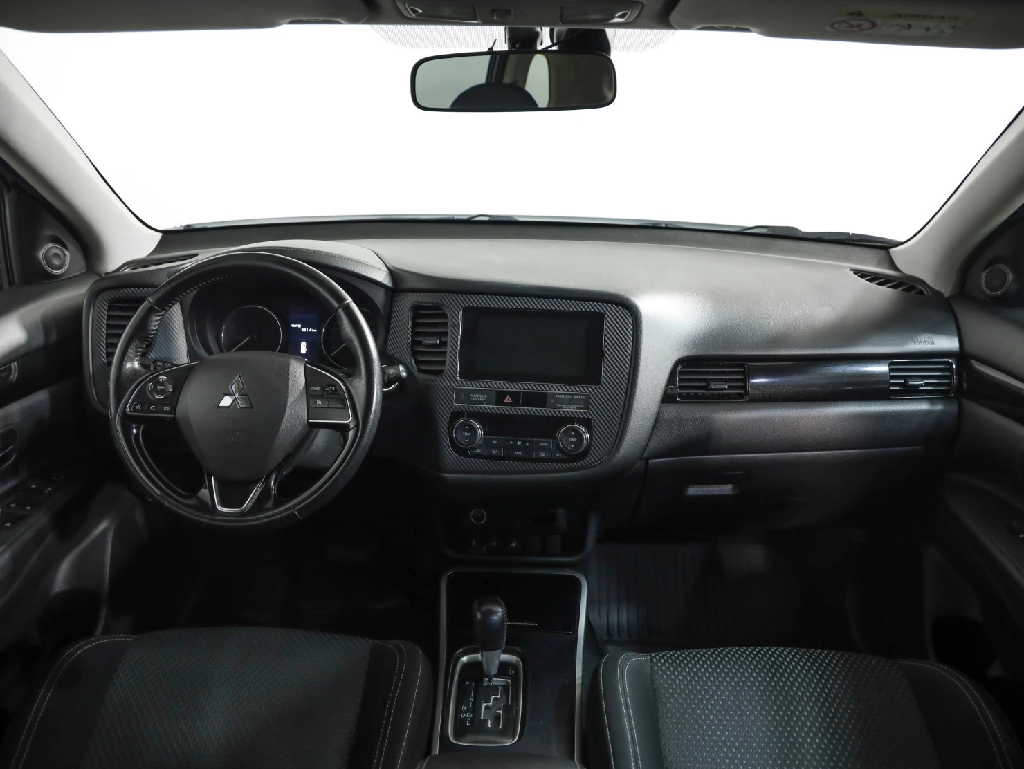 Mitsubishi OUTLANDER, 2019