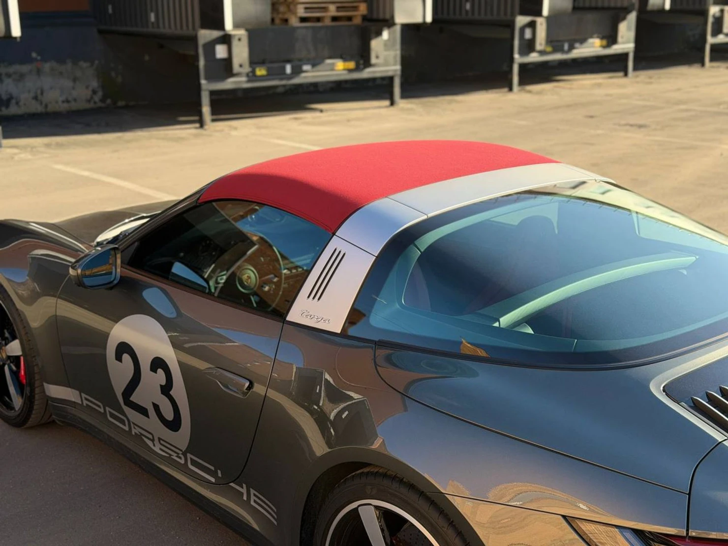 Porsche 911, 2023