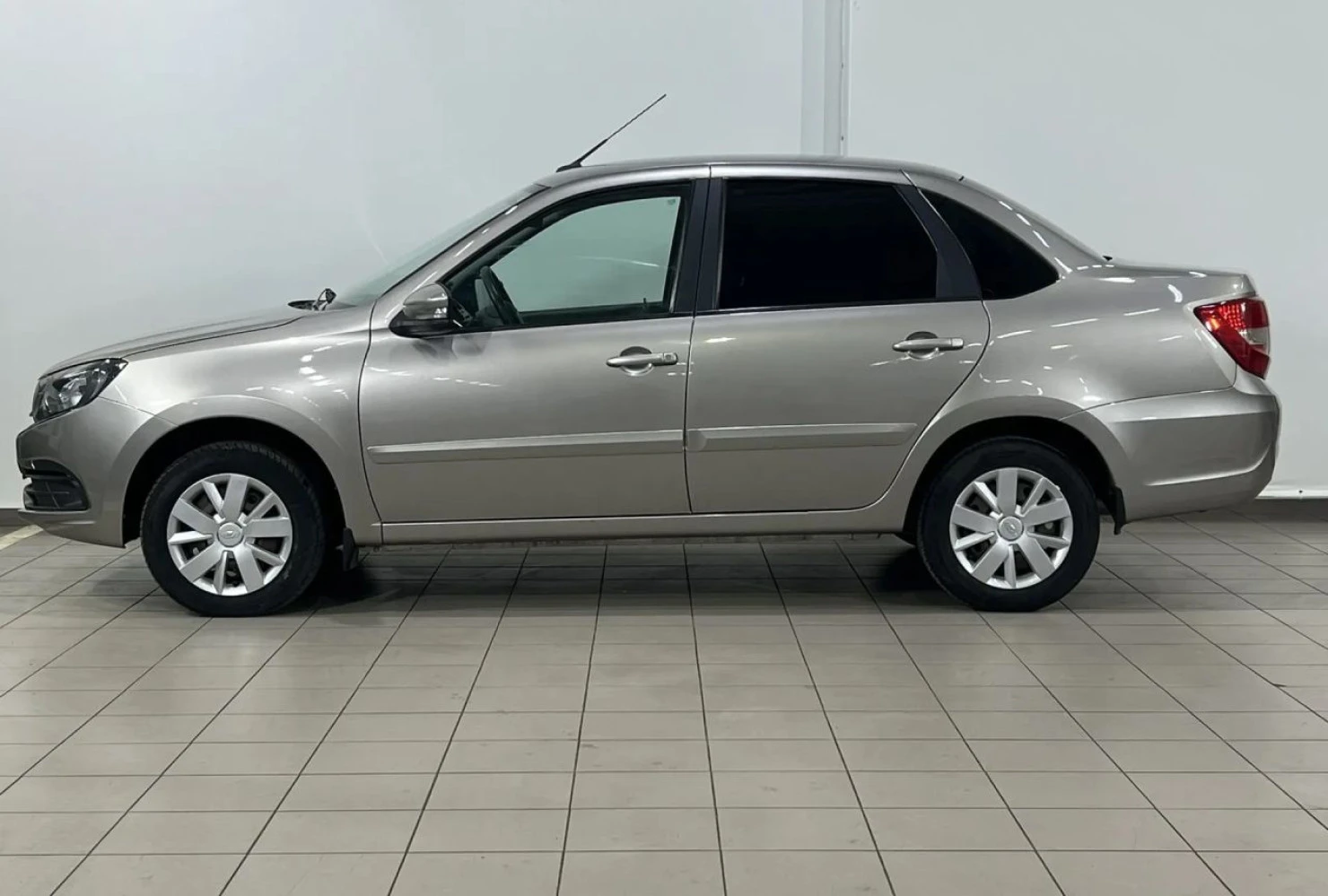 LADA (ВАЗ) Granta, 2022