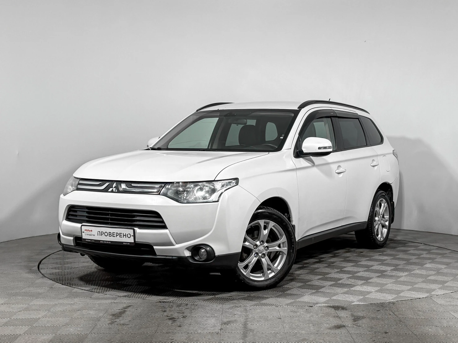 Mitsubishi OUTLANDER, 2013