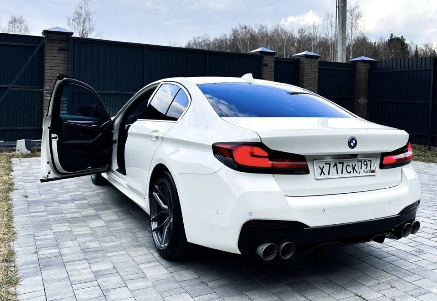 BMW 5 серии, 2021