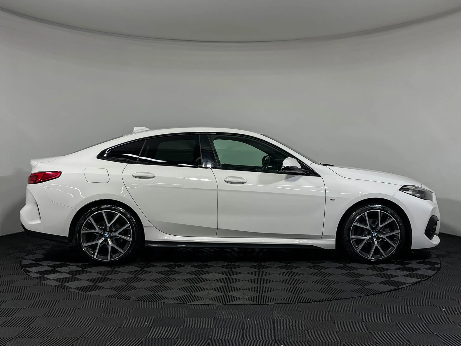 BMW 2 серии, 2021