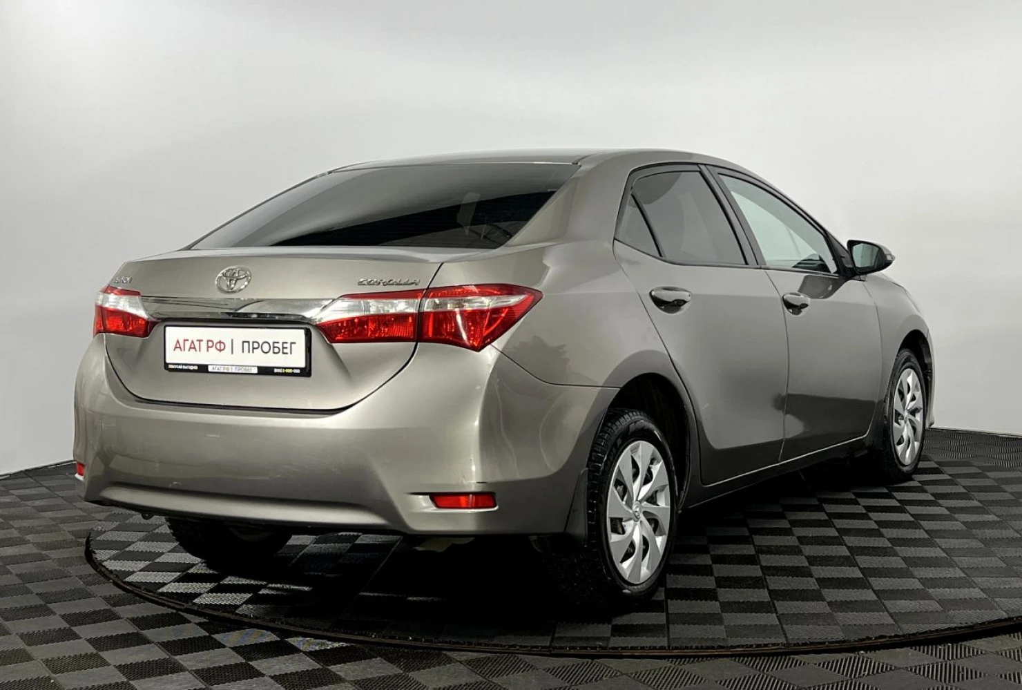 Toyota Corolla, 2013