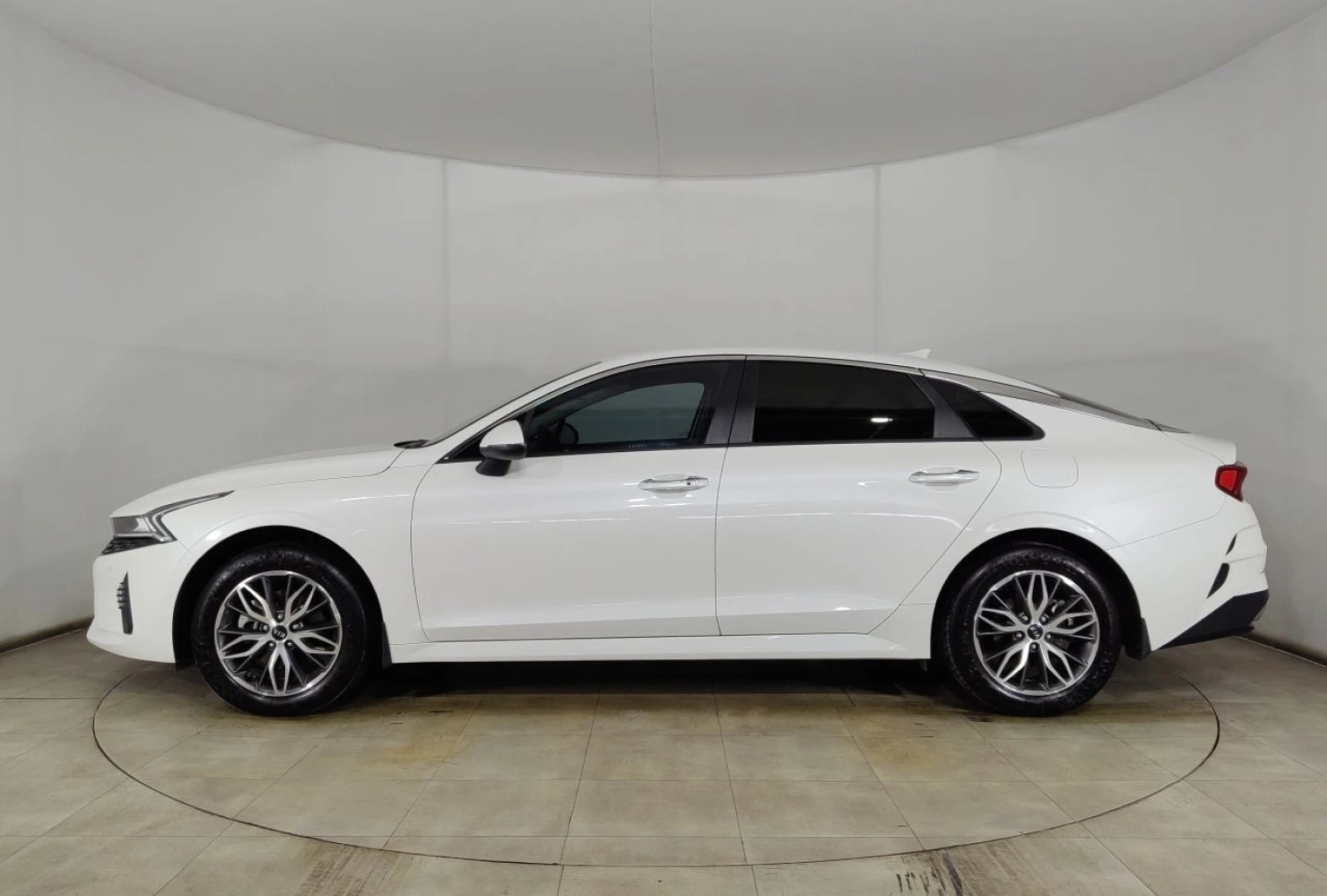 Kia K5, 2021