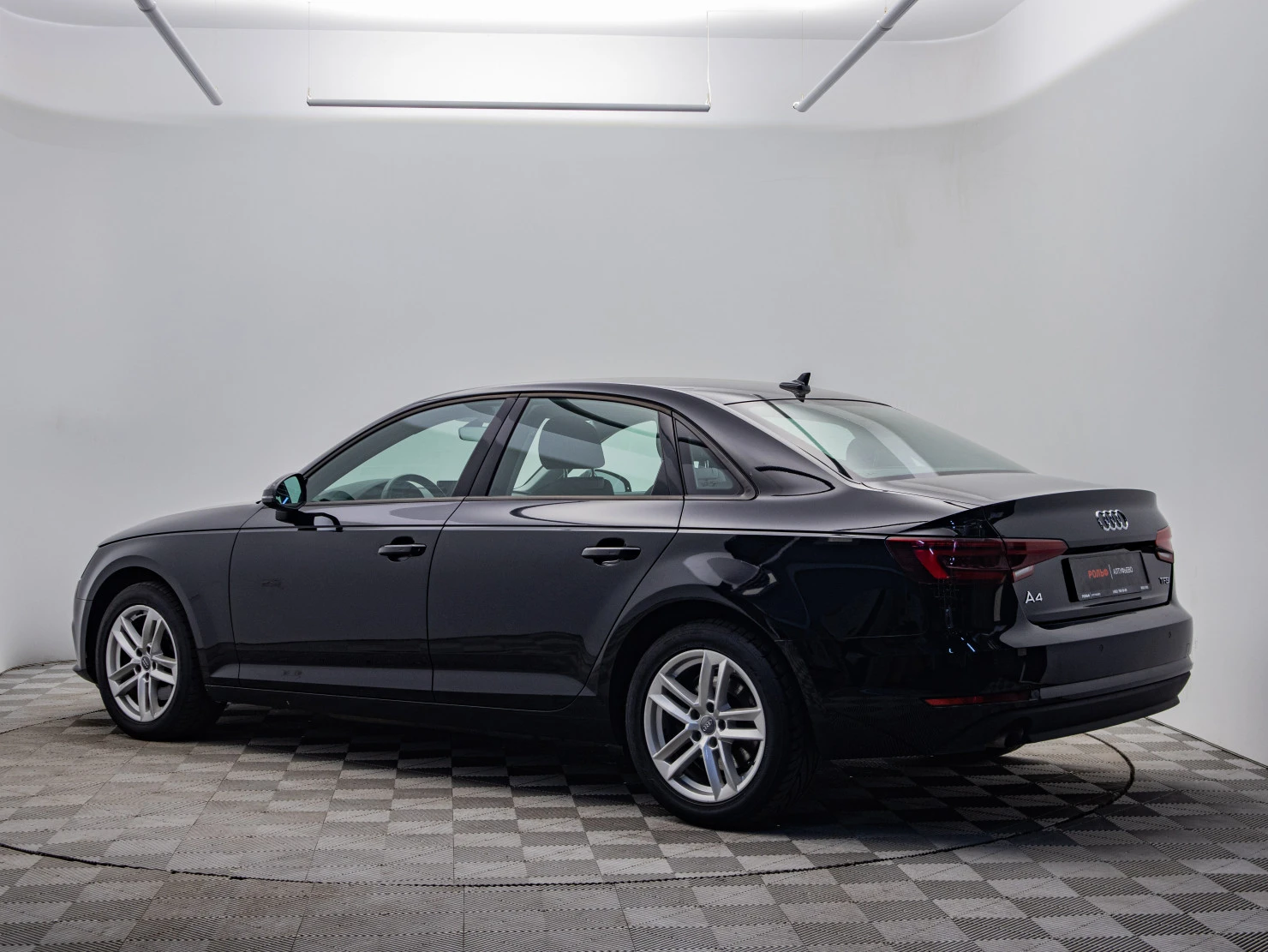 Audi A4, 2018