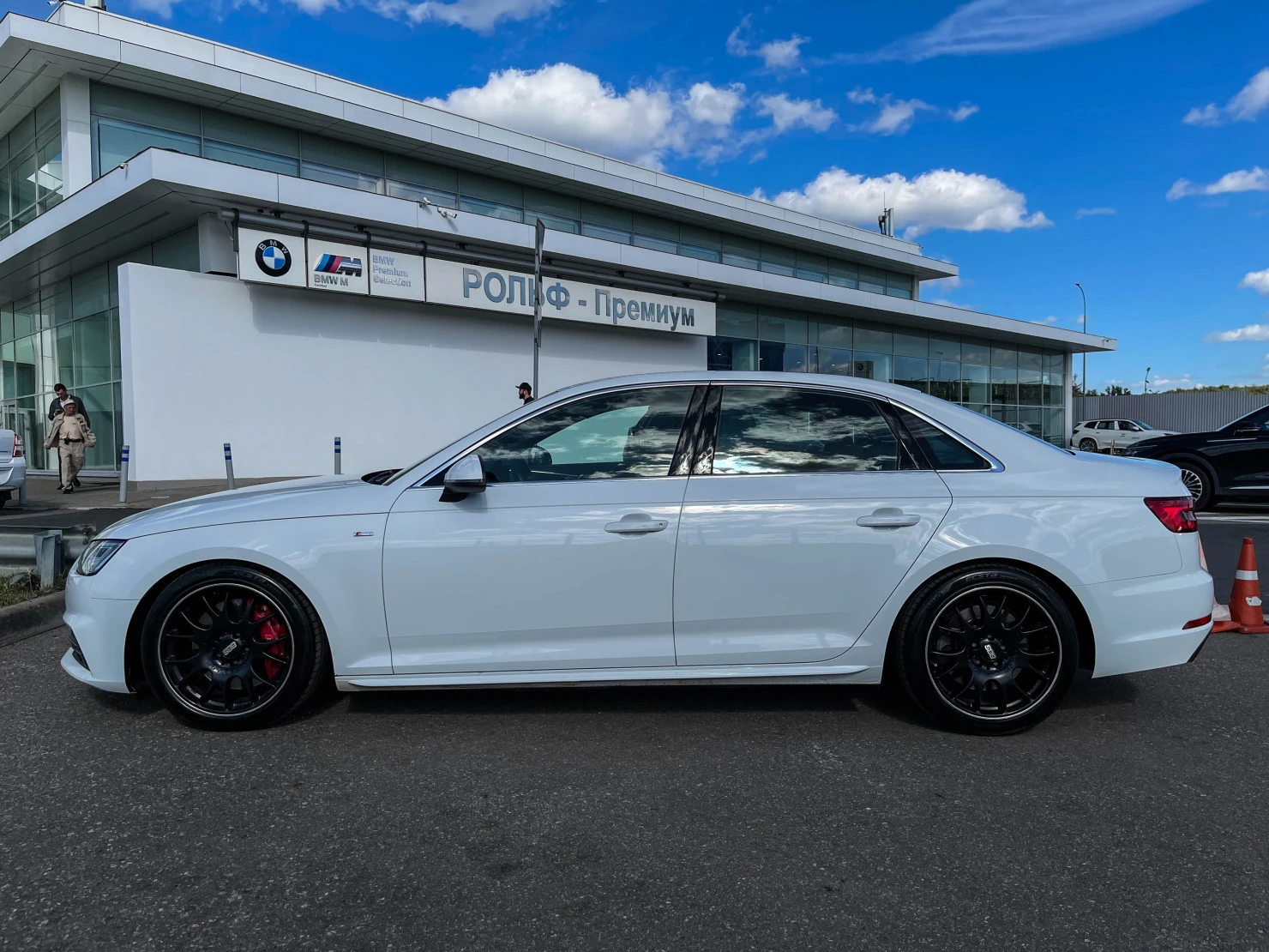 Audi A4, 2016