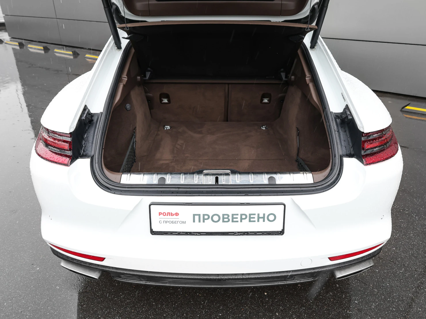 Porsche Panamera, 2017