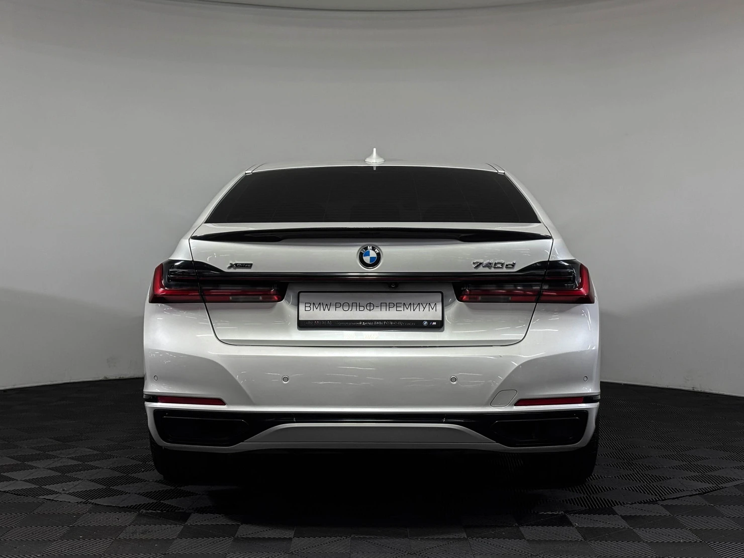 BMW 7 серии, 2021