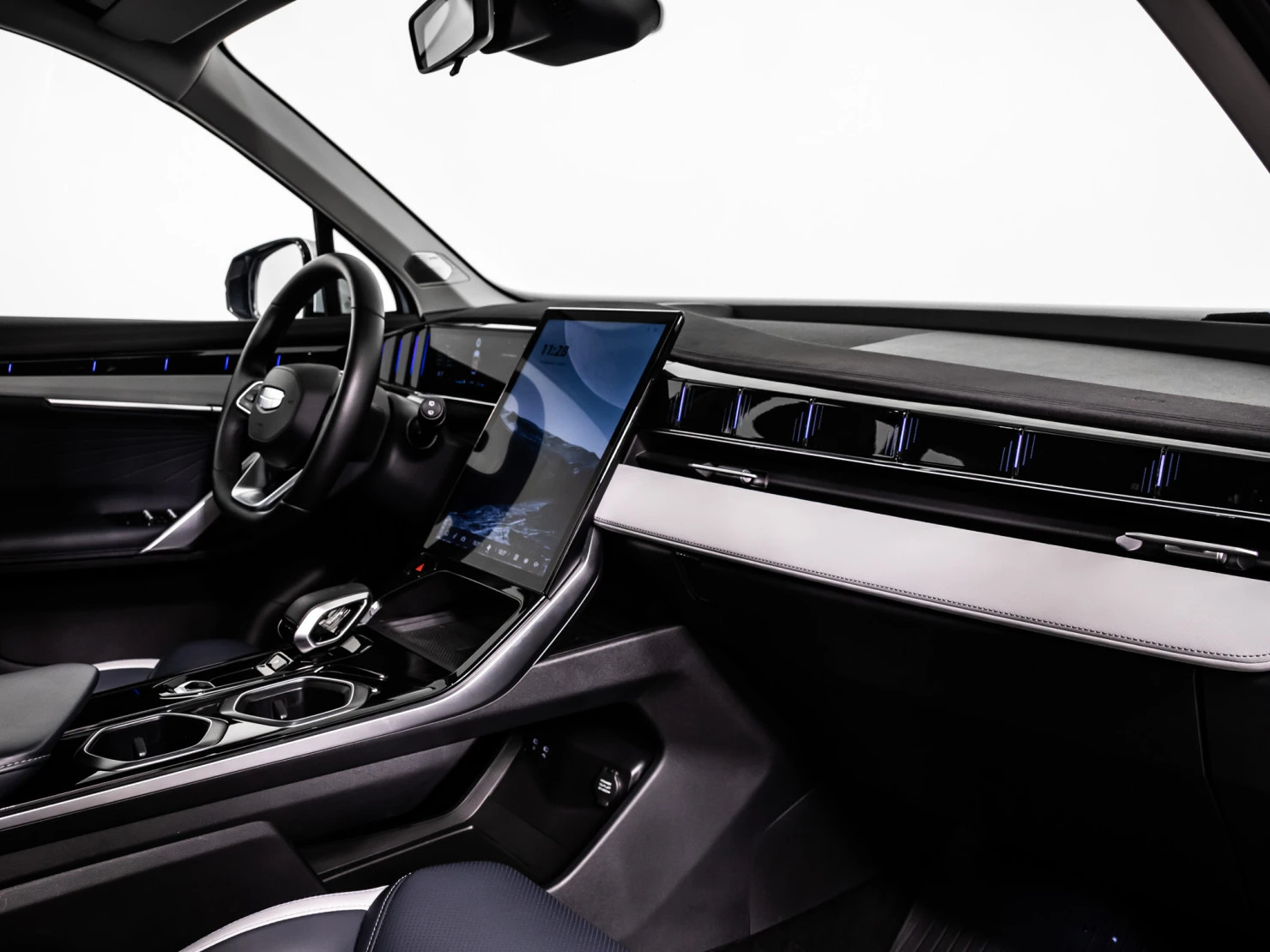 Geely Atlas, 2023
