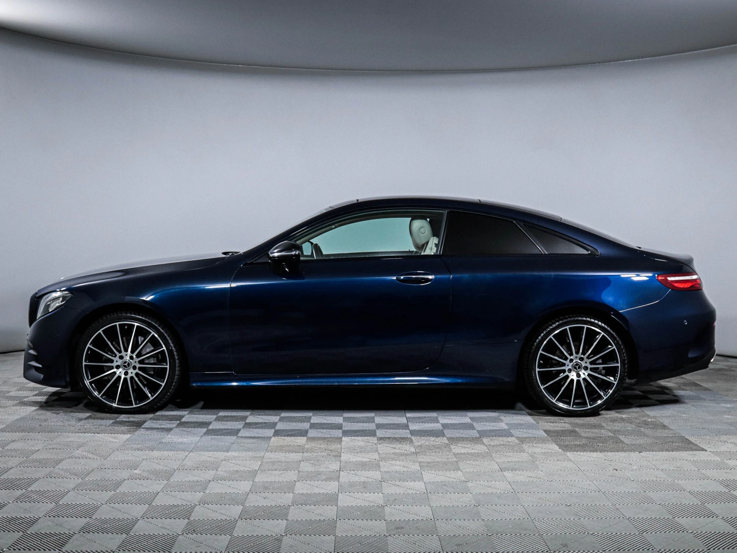 Mercedes-Benz E-Класс, 2018