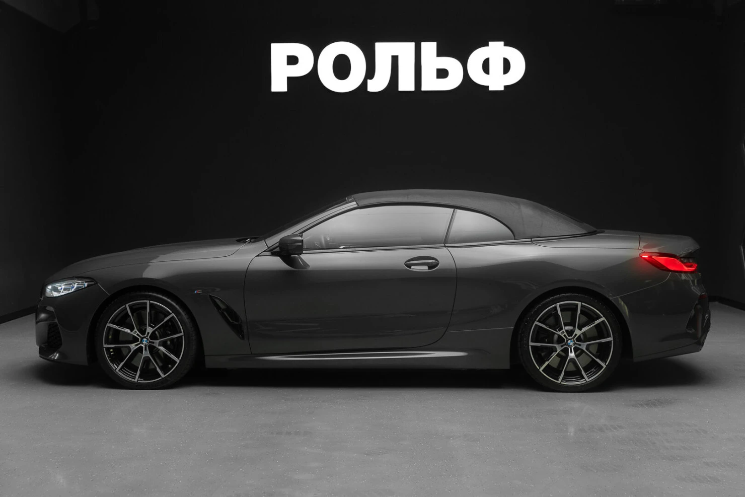 BMW 8 серии, 2021