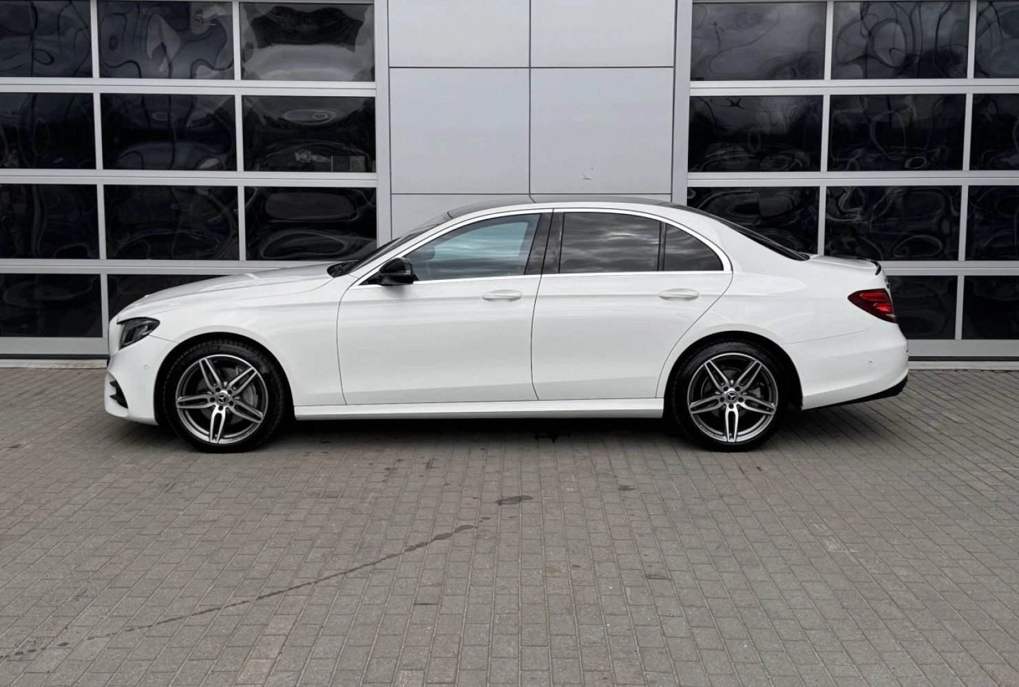 Mercedes-Benz E-Класс, 2018