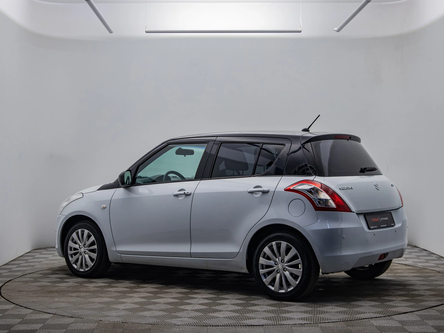 Suzuki Swift, 2011