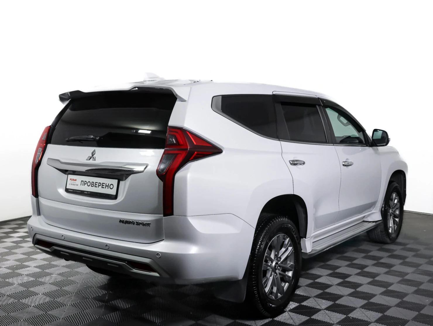 Mitsubishi PAJERO SPORT, 2020