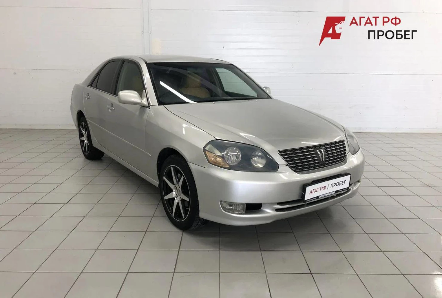 Toyota Mark II, 2001