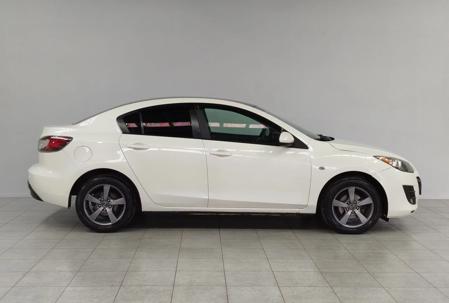 Mazda 3, 2010