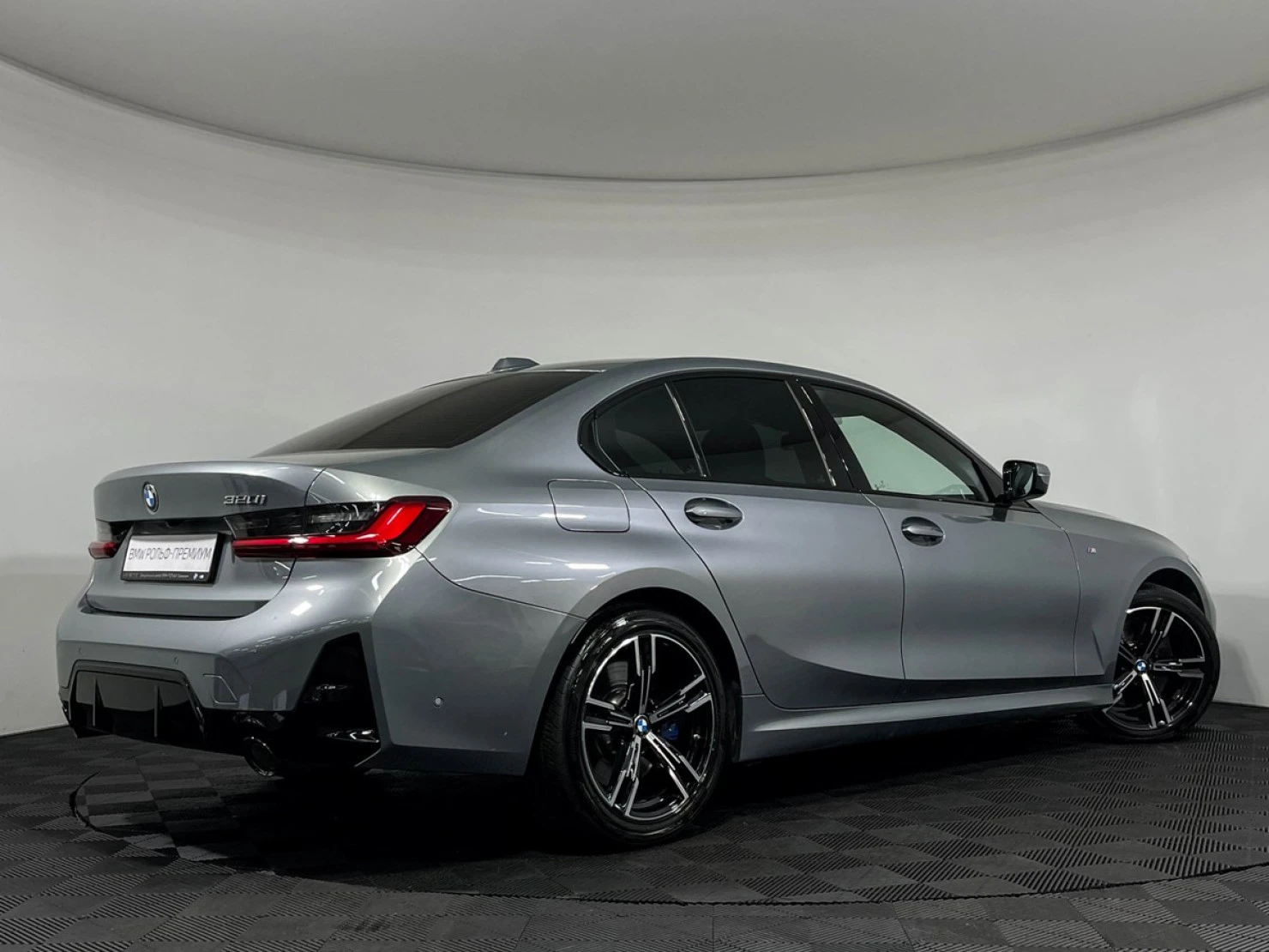 BMW 3 серии, 2024