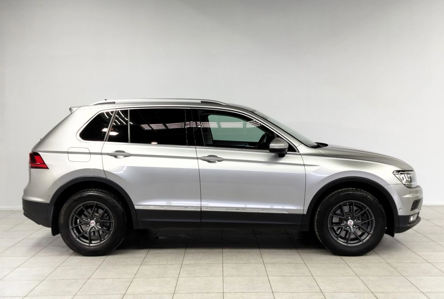 Volkswagen Tiguan, 2018