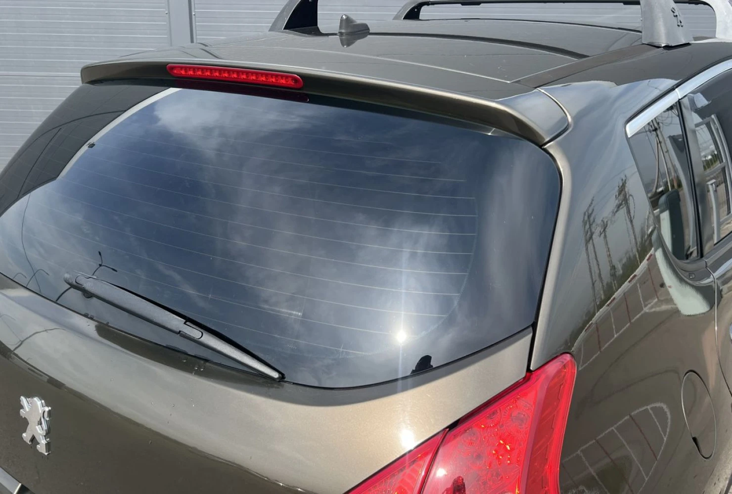 Peugeot 3008, 2011